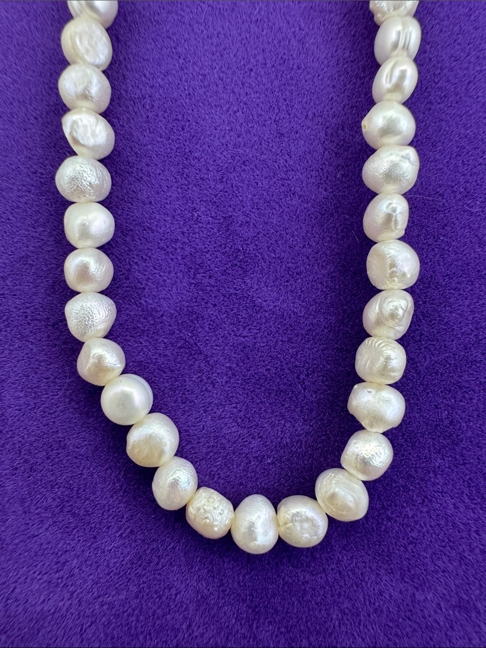 💛 Classic Gold Tone Genuine White Pearl Strand Necklace | Mermaid Coastal - Picture 2 of 5